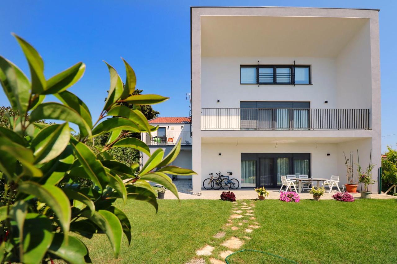 Papillon I Dolce Vita Tar-Vabriga Εξωτερικό φωτογραφία