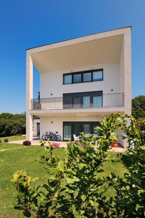 Papillon I Dolce Vita Tar-Vabriga Εξωτερικό φωτογραφία